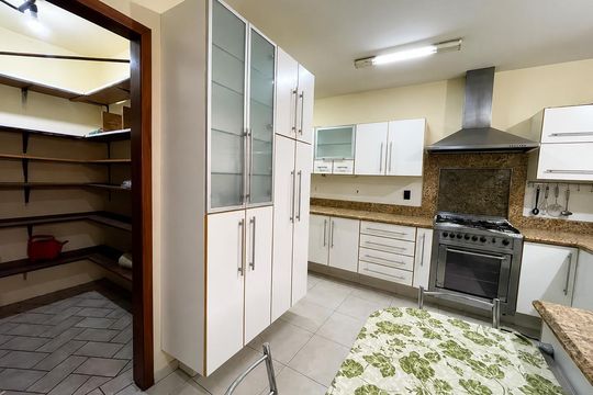 Cozinha de casa para alugar com 4 quartos, 236m² em Nossa Senhora do Rosario, São José
