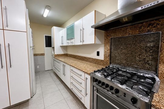 Cozinha de casa para alugar com 4 quartos, 236m² em Nossa Senhora do Rosario, São José