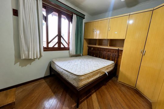 Quarto 2 de casa para alugar com 4 quartos, 236m² em Nossa Senhora do Rosario, São José