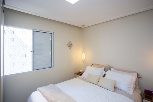 Quarto 1 de apartamento à venda com 2 quartos, 43m² em Canhema, Diadema