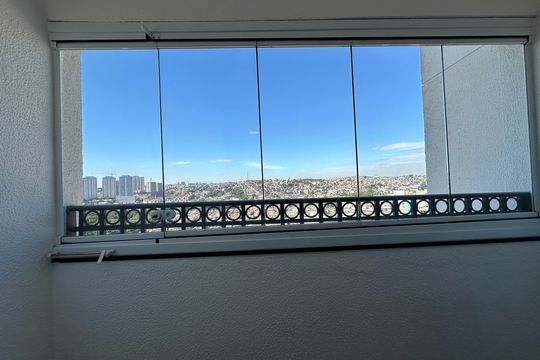Varanda de apartamento para alugar com 2 quartos, 52m² em Jardim Maria Helena, Barueri