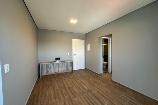 Sala de apartamento para alugar com 2 quartos, 52m² em Jardim Maria Helena, Barueri
