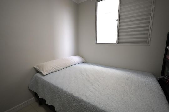 Quarto 1 de apartamento à venda com 2 quartos, 49m² em Vila Homero Thon, Santo André