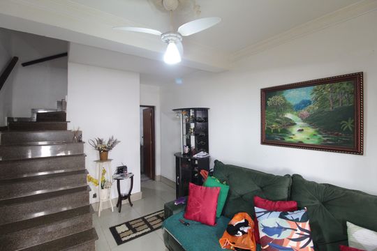 Casa de Condomínio para alugar com 2 quartos, 65m² em Santa Monica, Belo Horizonte