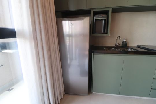 Cozinha de apartamento para alugar com 1 quarto, 34m² em Saraiva, Uberlândia