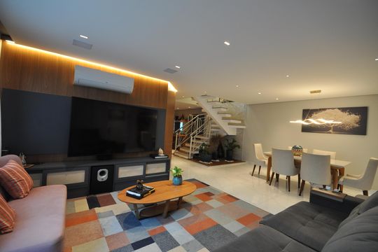 Casa à venda com 4 quartos, 400m² em Jardim Leonor Mendes de Barros, São Paulo