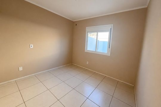 Quarto 2 de casa para alugar com 2 quartos, 53m² em Jardim Betânia, Cachoeirinha