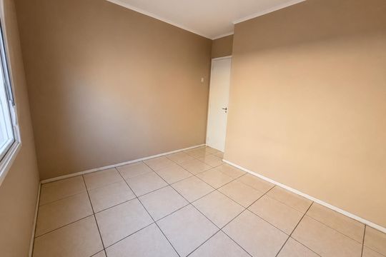 Quarto 1 de casa para alugar com 2 quartos, 53m² em Jardim Betânia, Cachoeirinha