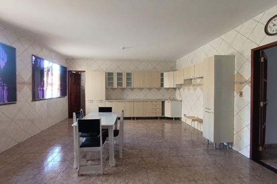 Cozinha de casa para alugar com 4 quartos, 180m² em Vila Dagmar, Belford Roxo