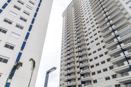 Fachada de casa de condomínio para alugar com 2 quartos, 55m² em Jardim Esperanca, Barueri