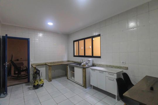 Casa para alugar com 3 quartos, 125m² em Parque Tomas Saraiva, São Paulo
