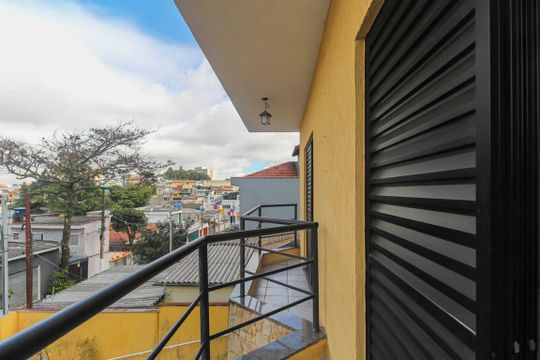 Casa para alugar com 3 quartos, 125m² em Parque Tomas Saraiva, São Paulo