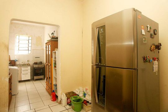 Cozinha de casa à venda com 3 quartos, 180m² em Azenha, Porto Alegre