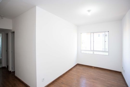 Apartamento para alugar com 2 quartos, 44m² em Canhema, Diadema