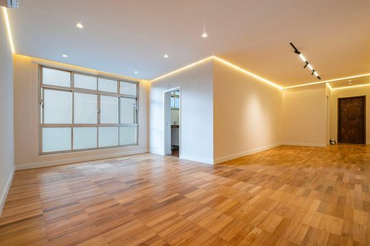 Apartamento para alugar com 3 quartos, 137m² em Jardim Europa, São Paulo