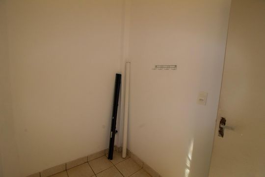 Quarto de serviço de apartamento à venda com 3 quartos, 95m² em Coracao de Jesus, Belo Horizonte