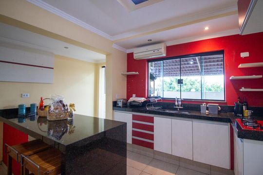 Cozinha de casa para alugar com 3 quartos, 349m² em Parque Jataí, Votorantim