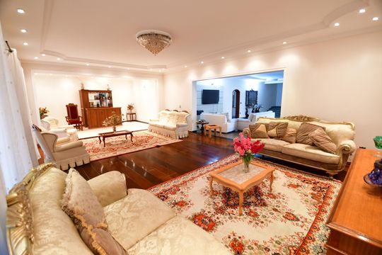 Casa para alugar com 4 quartos, 500m² em Parque Taquaral, Campinas