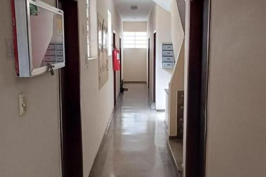 Corredor de apartamento para alugar com 2 quartos, 70m² em Padre Eustáquio, Belo Horizonte