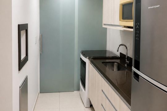 Cozinha de apartamento para alugar com 2 quartos, 70m² em São João, Porto Alegre