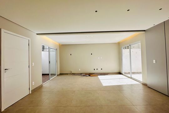 Sala de apartamento à venda com 3 quartos, 183m² em Floresta, Belo Horizonte