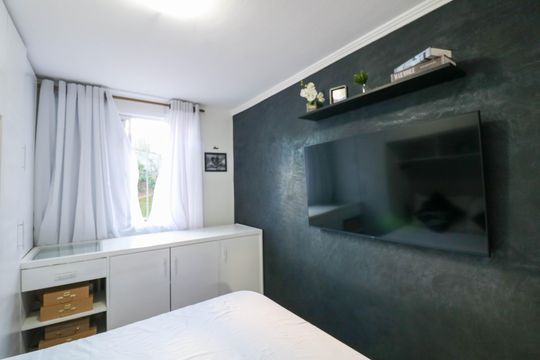 Apartamento à venda com 2 quartos, 49m² em Jardim Regina, São Paulo