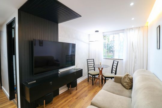 Apartamento à venda com 2 quartos, 49m² em Jardim Regina, São Paulo