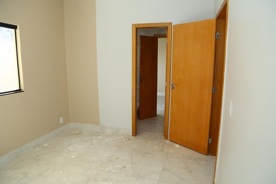 Suíte 1 de casa à venda com 3 quartos, 118m² em Vila Redencao, Goiânia