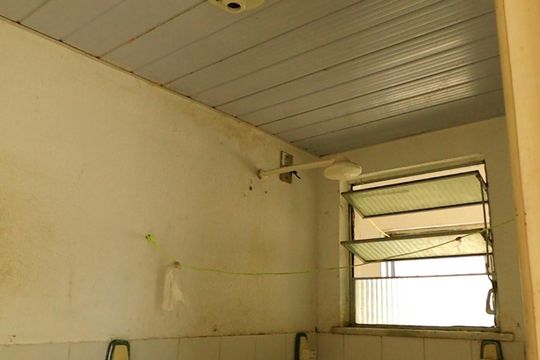 Banheiro social de apartamento para alugar com 2 quartos, 60m² em Cajazeiras, Salvador