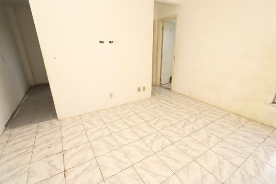 Apartamento para alugar com 2 quartos, 60m² em Cajazeiras, Salvador
