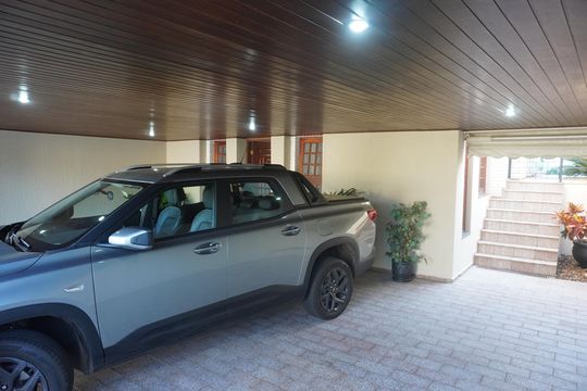 Garagem de casa de condomínio à venda com 5 quartos, 380m² em Alphaville, Santana de Parnaíba