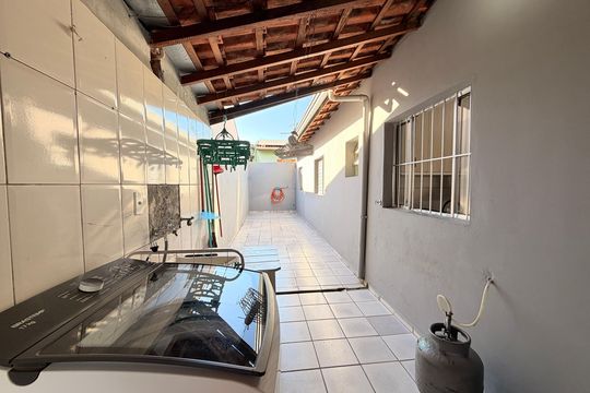 Área de Serviço de casa à venda com 2 quartos, 123m² em Parque Residencial Almerinda Chaves, Jundiaí