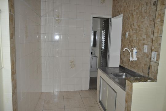 Cozinha de apartamento para alugar com 2 quartos, 56m² em Abolição, Rio de Janeiro