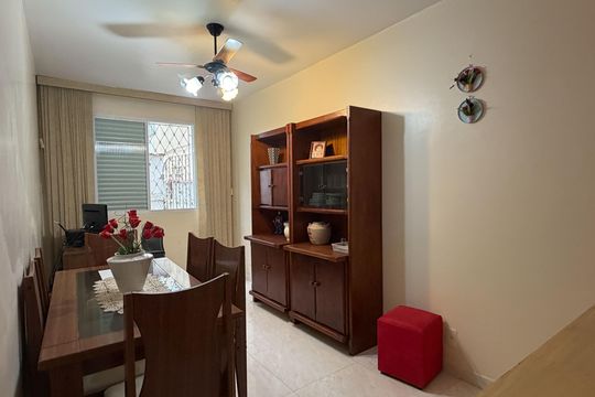 Sala de apartamento para alugar com 3 quartos, 90m² em Boqueirão, Santos