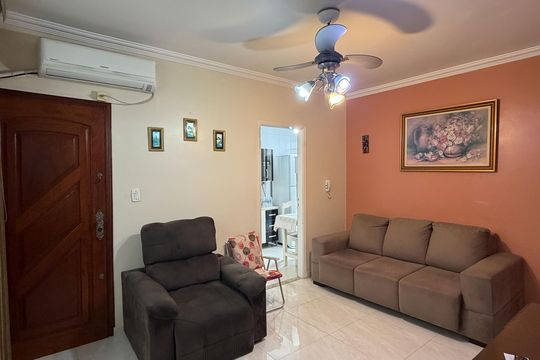 Sala de apartamento para alugar com 3 quartos, 90m² em Boqueirão, Santos