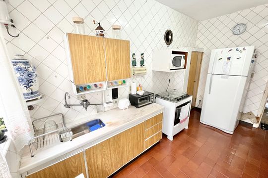 Cozinha de casa à venda com 2 quartos, 180m² em Jardim São Paulo, São Paulo