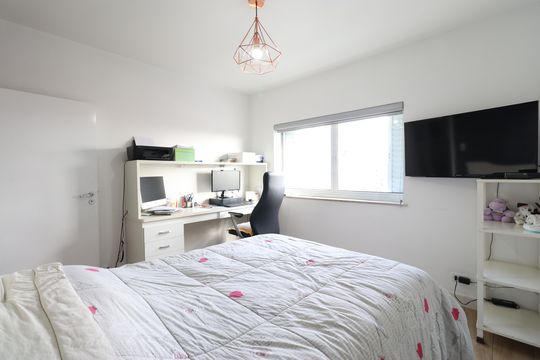 Quarto 1 de apartamento à venda com 2 quartos, 115m² em Sumarezinho, São Paulo
