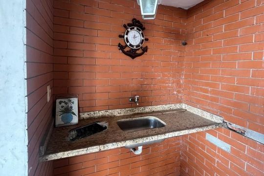 Área comum de casa para alugar com 3 quartos, 100m² em Osvaldo Cruz, Rio de Janeiro