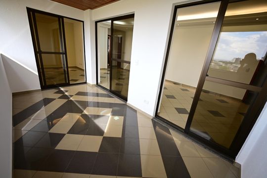 Apartamento à venda com 6 quartos, 171m² em Setor Bela Vista, Goiânia