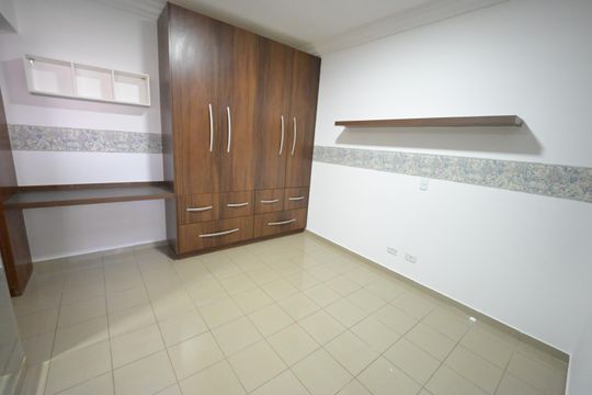 Apartamento à venda com 6 quartos, 171m² em Setor Bela Vista, Goiânia