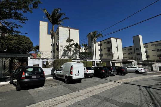 Fachada de apartamento para alugar com 2 quartos, 56m² em Conjunto Habitacional Padre Manoel da Nobrega, São Paulo
