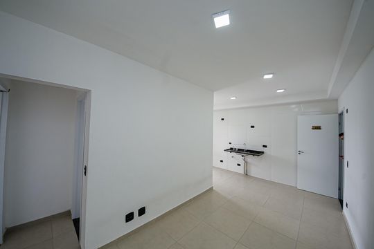 Apartamento para alugar com 2 quartos, 49m² em Vila Fernandes, São Paulo