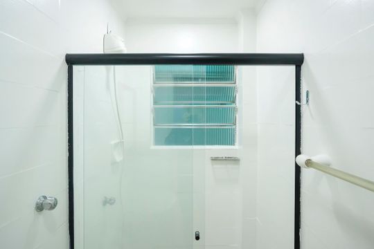 Banheiro de apartamento para alugar com 1 quarto, 44m² em Cerâmica, São Caetano do Sul