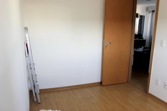Quarto 1 de apartamento para alugar com 2 quartos, 43m² em Vila Barros, Guarulhos