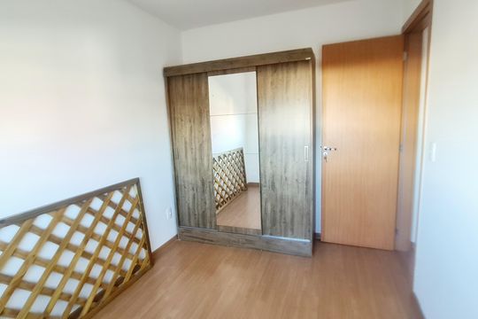 Quarto 2 de apartamento para alugar com 2 quartos, 43m² em Vila Barros, Guarulhos
