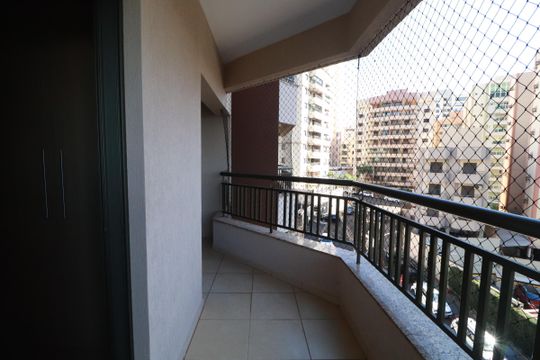 Varanda  de apartamento para alugar com 3 quartos, 105m² em Jardim Botânico, Ribeirão Preto