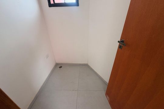 Lavanderia de apartamento para alugar com 2 quartos, 122m² em Vila Guiomar, Santo André