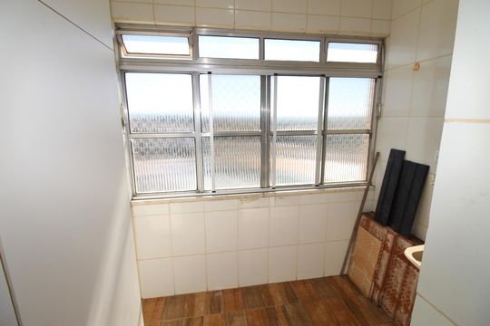 Área de Serviço de apartamento para alugar com 2 quartos, 60m² em Jardim Matarazzo, São José dos Campos