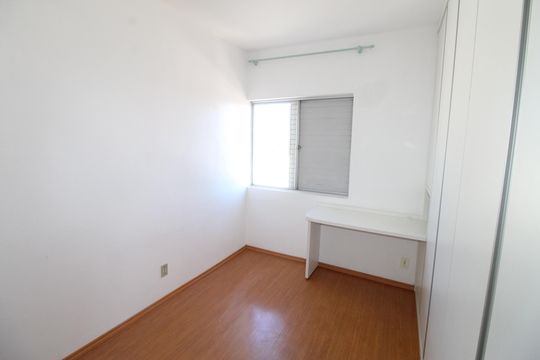 Quarto 2 de apartamento para alugar com 2 quartos, 60m² em Jardim Matarazzo, São José dos Campos