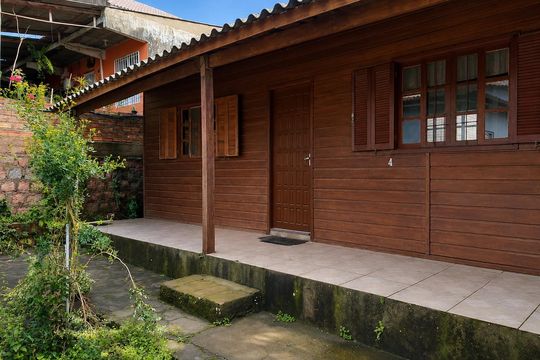 Área comum de casa para alugar com 1 quarto, 39m² em Esmeralda, Viamão